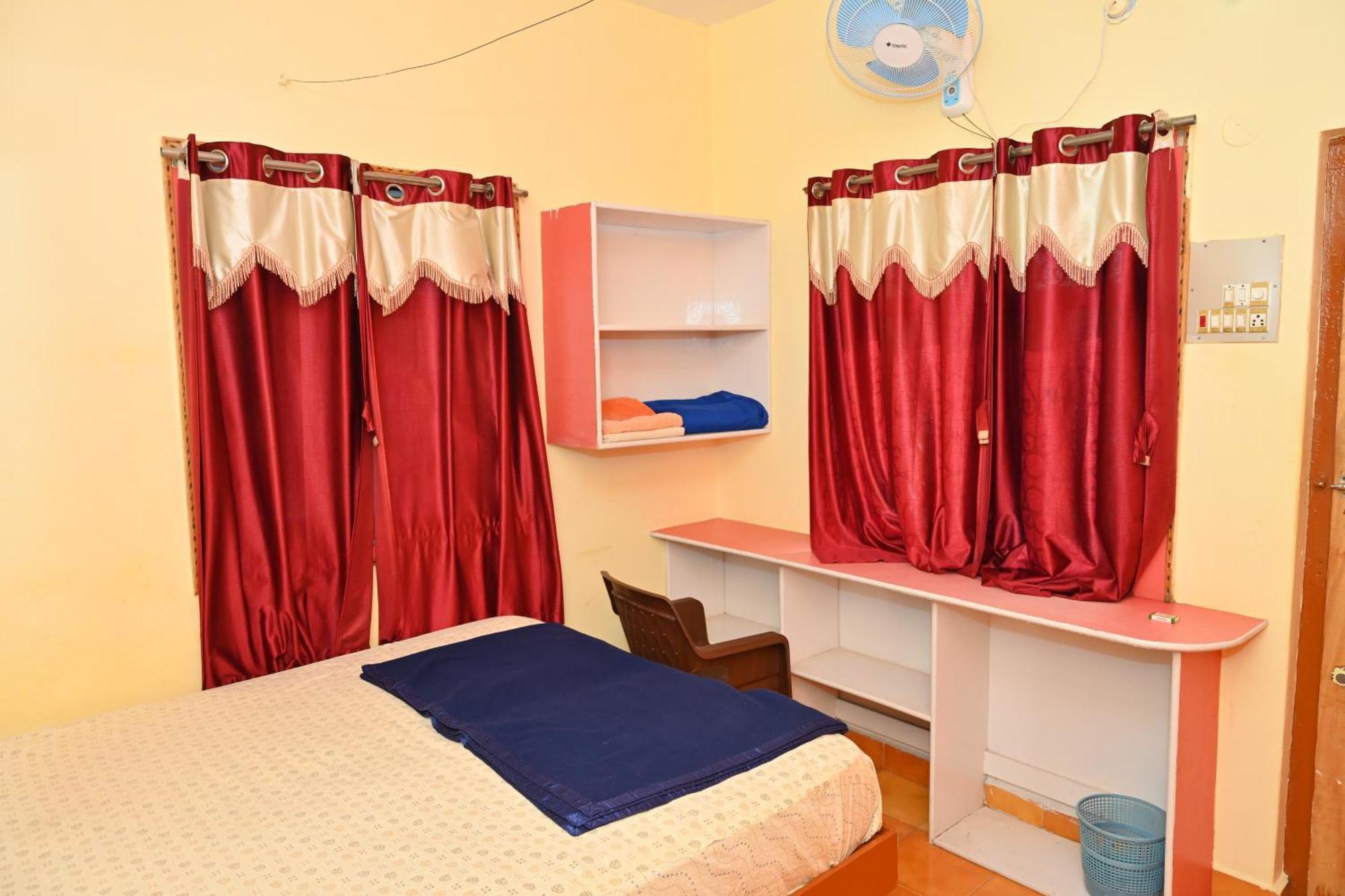 Gopi Guest House Hampi Phòng bức ảnh